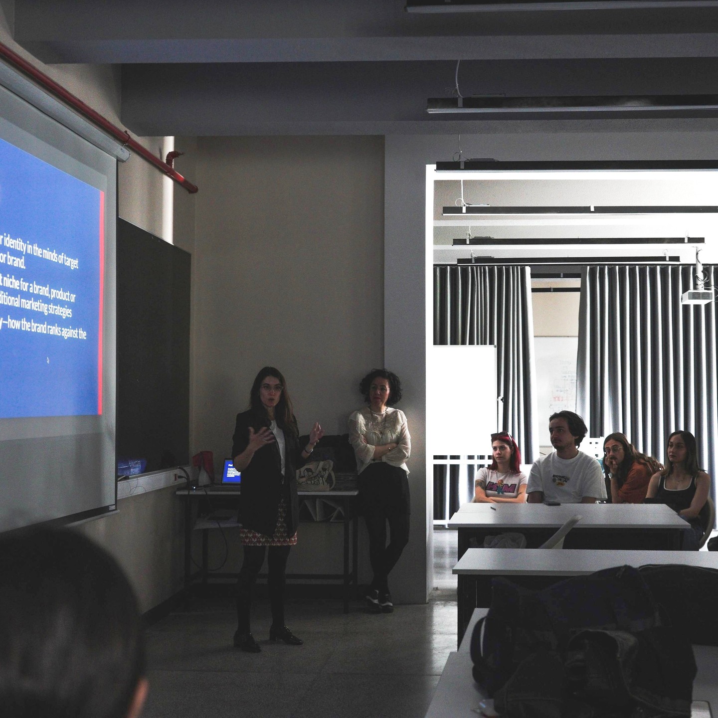 Workshop: "Reading Advertising Identifying Strategies and Understanding Tactics"